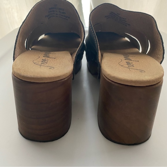 Free People Libra Fisherman Clogs - Picture 7 of 9